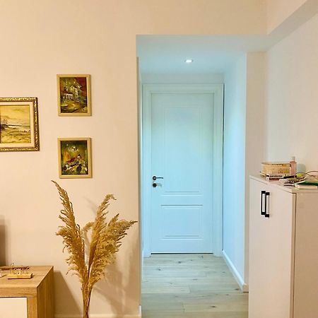 Jolie Center Apartment Tiranë Eksteriør bilde